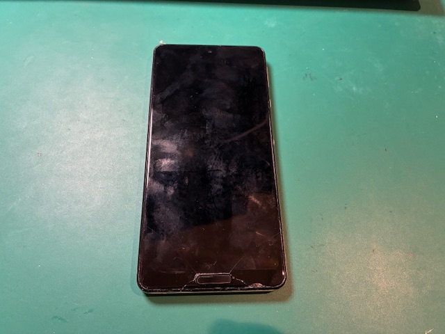 西宮市からお越しのお客様よりAQUOS sense4の画面交換をご依頼いただきました！